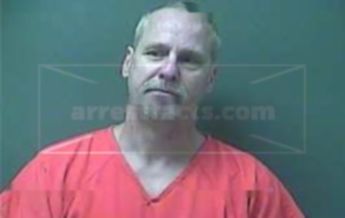 Eric M Lockhart