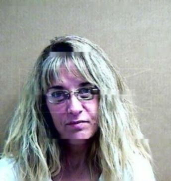 Stephani H Doss