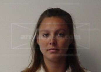 Brandee L Dennis