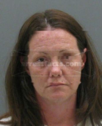 Leslie Ann Holle