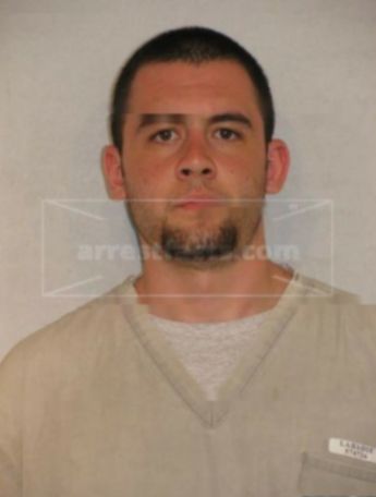 Zachary D Labadie