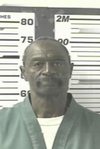 Bobby L Gilkey