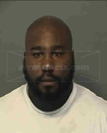 Leonard L Williams