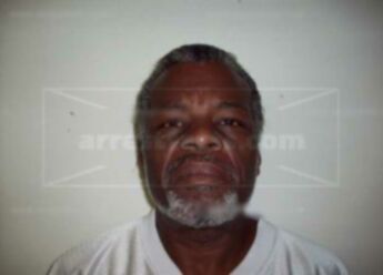 Arthur L Veals