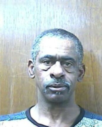 Lee R Solomon
