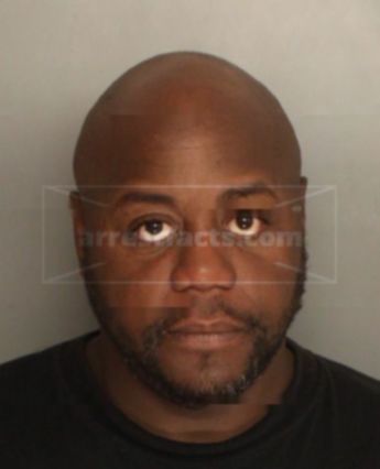 Desmin Lemont Fludd