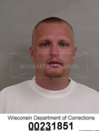 Travis W Rosciszewski