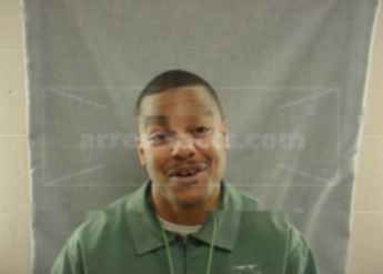 Lonnie N Leaks