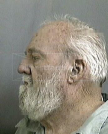 Richard D Coil