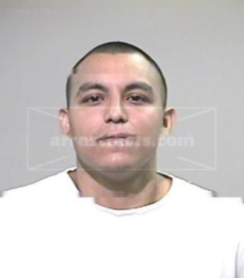 Erin Eladio Flores