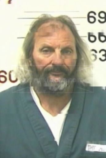 Larry J Kelsey