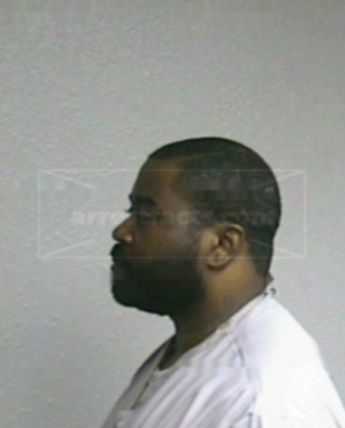 Christopher Leon Scott