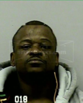 Quincy Maurice Moore