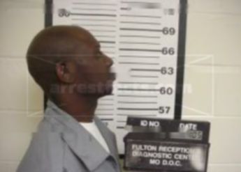 Toriano Laddarell Leavell