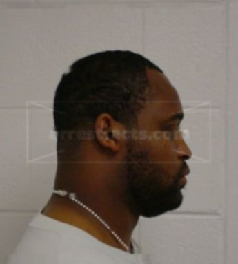 Marcus D Hunter