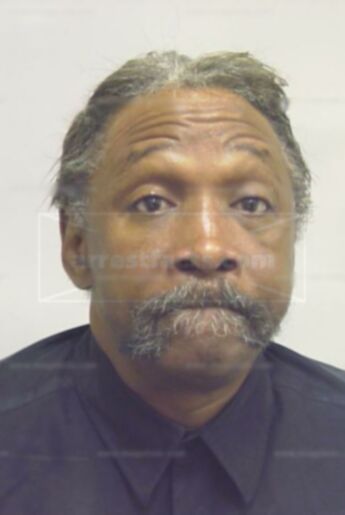 Donnie R Bouie