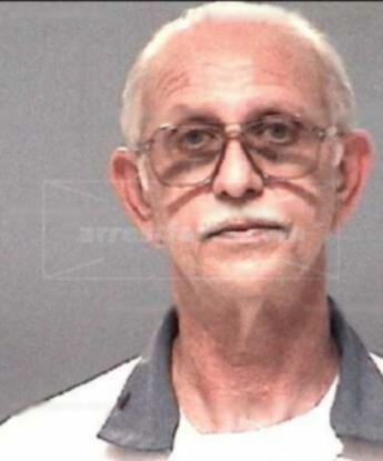 Kenneth Leon Davis