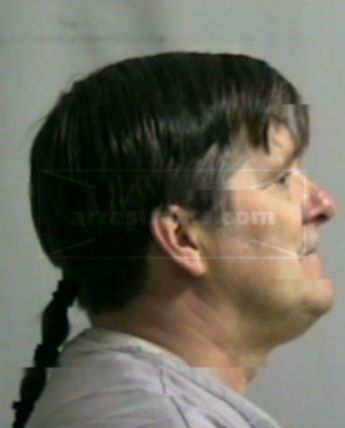John R Weddendorf