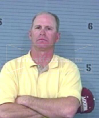 Dennis Lee Leggett