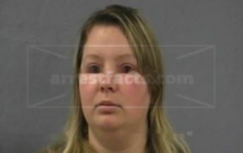 Robin L Trammell