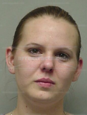Nicole L Hunt