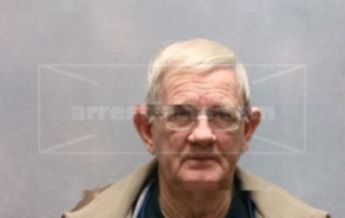 Dennis Leon Hollowell