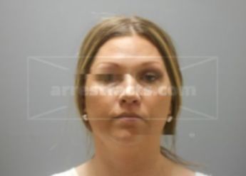 Krysta L Selbig