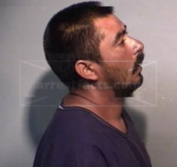 Humberto H Hernandez