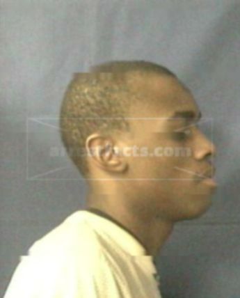 Julius L Green