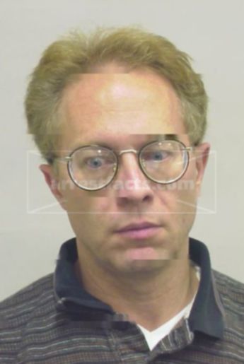 Kenneth Riesterer