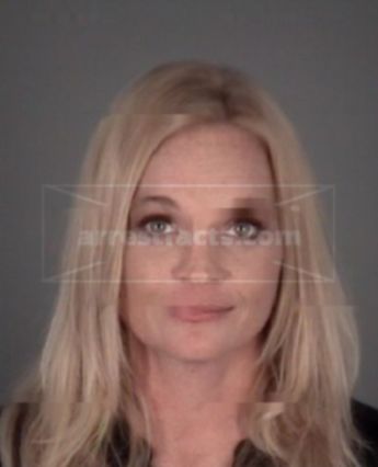 Victoria Dawn Carter