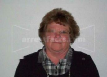 Debbie L Wright