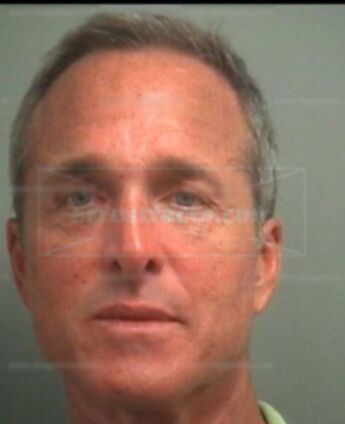 James L Donahue