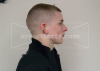 Evan J Larscheid