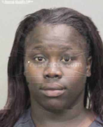 Shandedra Narkita Hardy