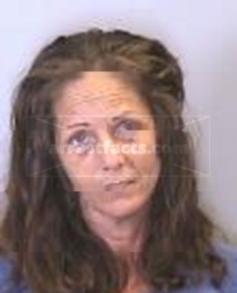 Dafnee Mishelle Roby