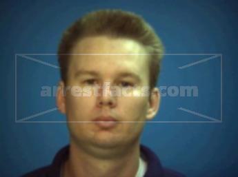 Johnny Louis Scott