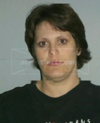 Lillian L Yaney