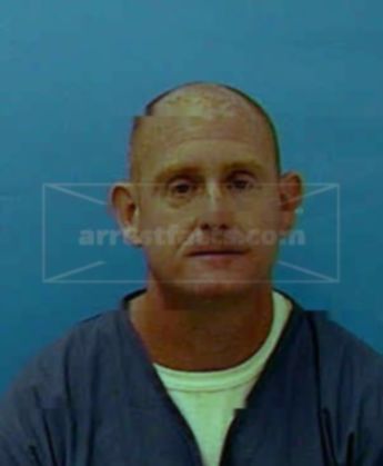 Robert A Lomnick