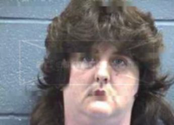 Wanda Louise Davis