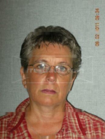 Lori L Hunter