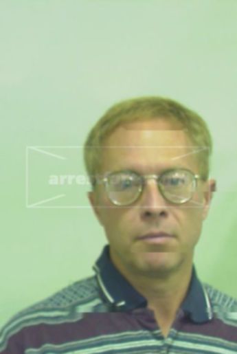 Kenneth Riesterer