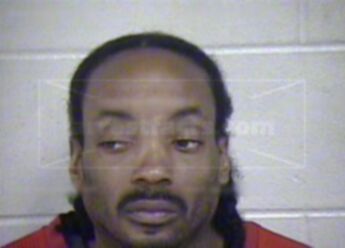 Curtis L Thomas