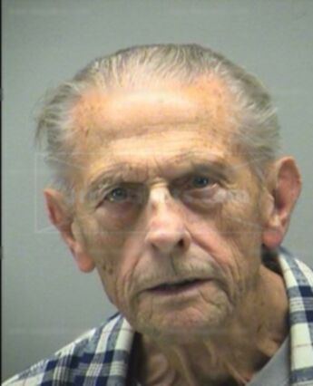 Robert R Ryan