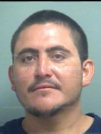 Oscar Canales