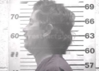 Robert L Cruz