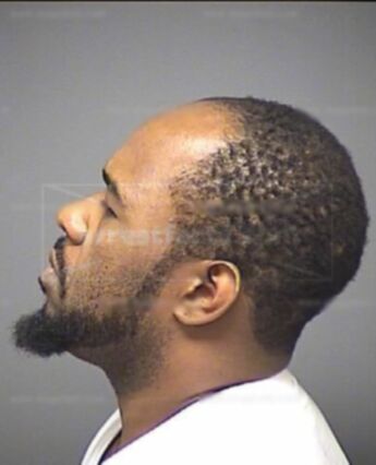 Marcus Mantrice White