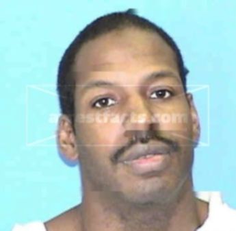 Marlon L Porch