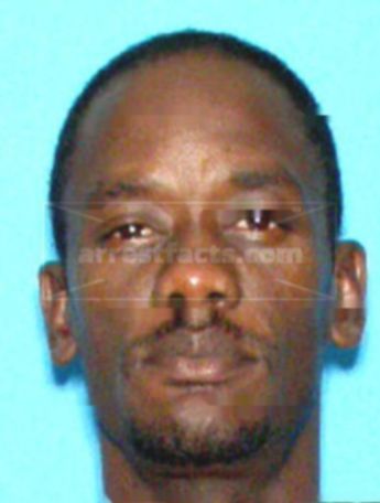 Lee R Williams Jr