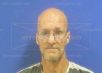 Johnny M Cecil